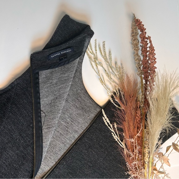 Banana Republic Charcoal Sleeveless Mini Dress - Picture 5 of 5